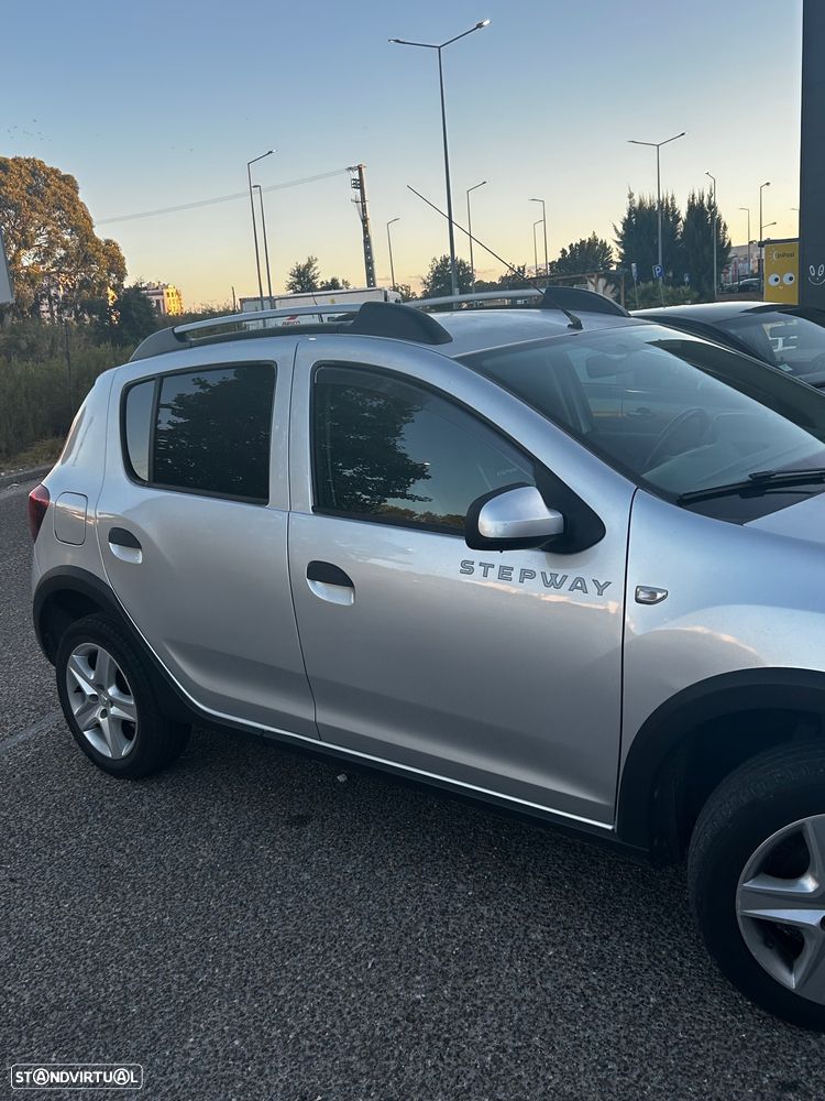 Dacia Sandero 0.9 TCe Stepway - 3