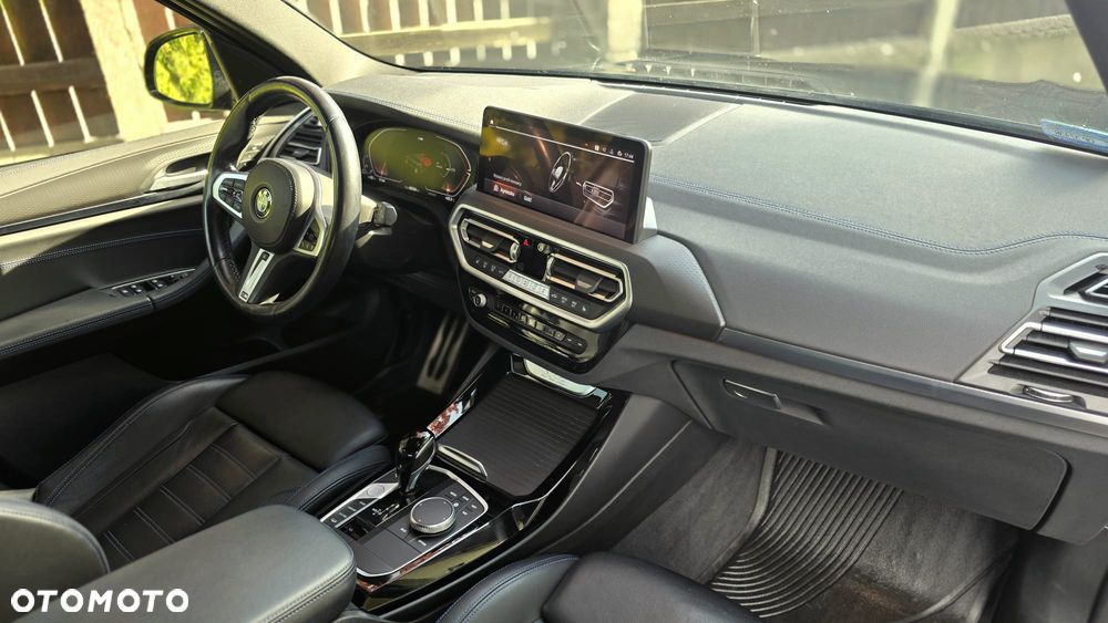 BMW X3 xDrive20d - 16