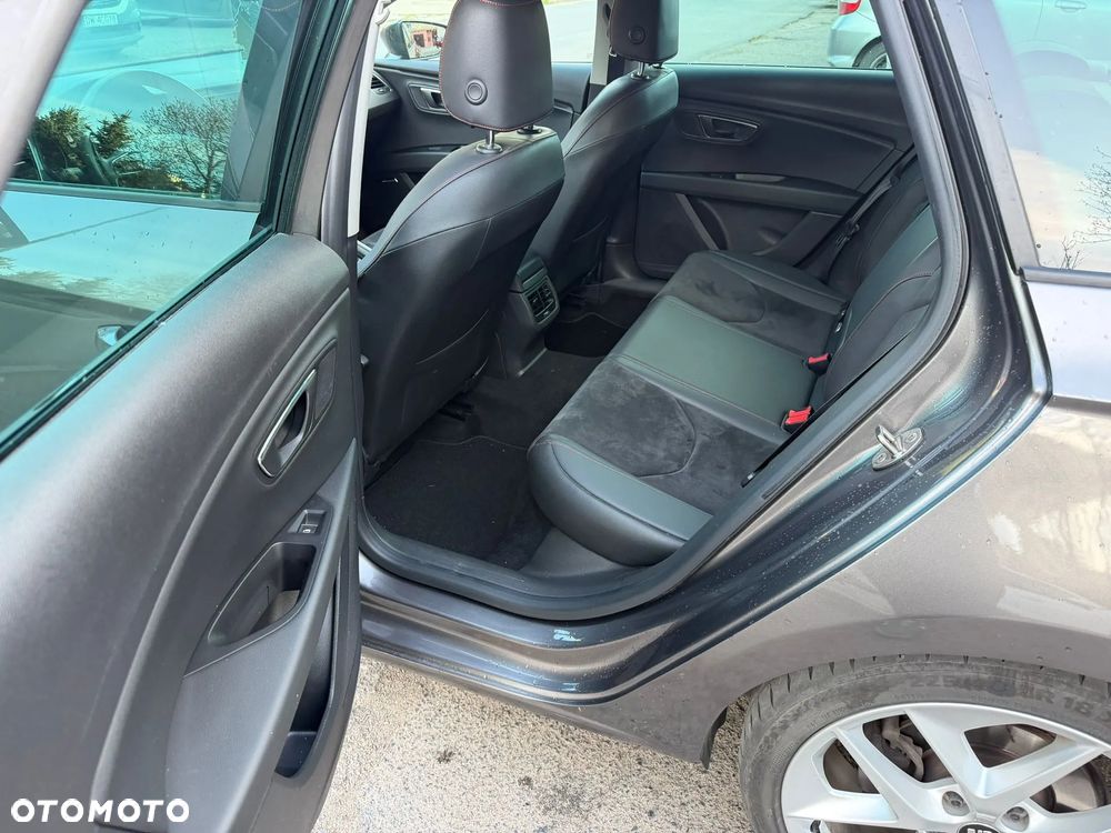 Seat Leon 1.8 TSI Start&Stop DSG FR - 11