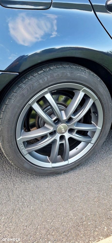 BMW Seria 3 318d - 13