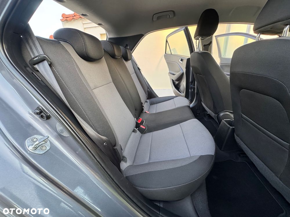 Hyundai i20 - 26