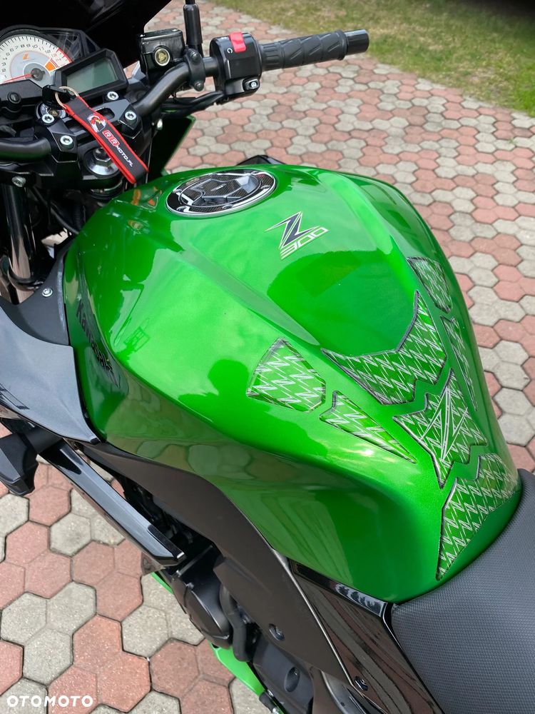 Kawasaki Z - 12