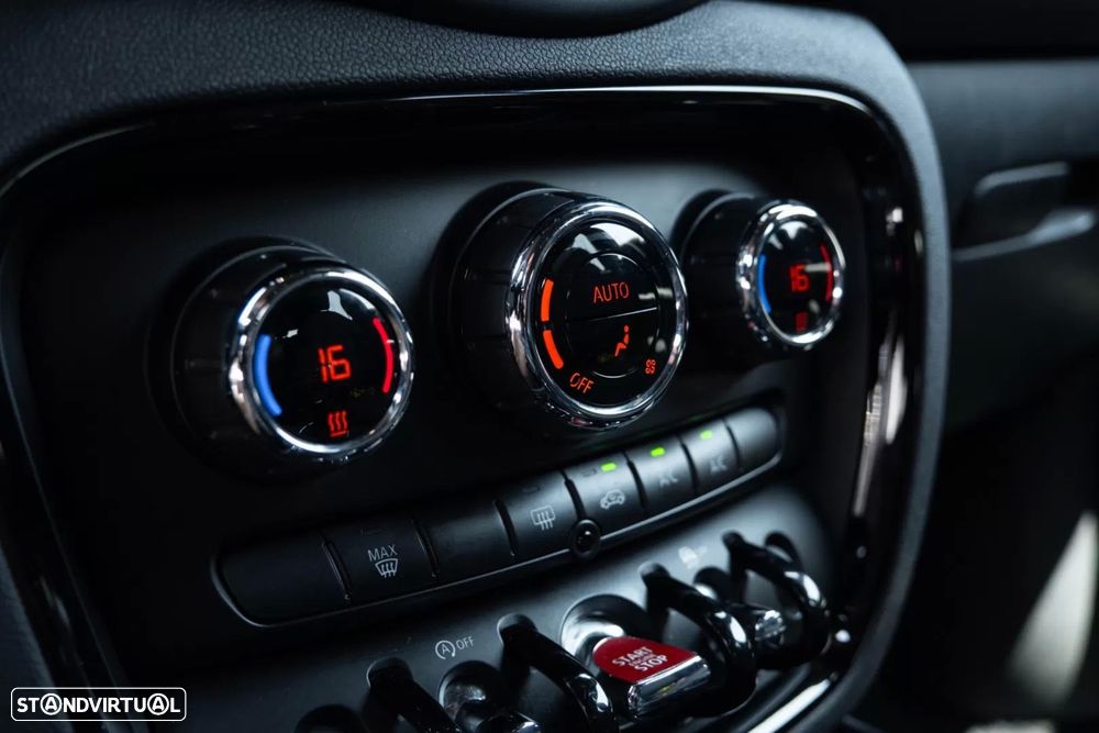 MINI Clubman One D - 14