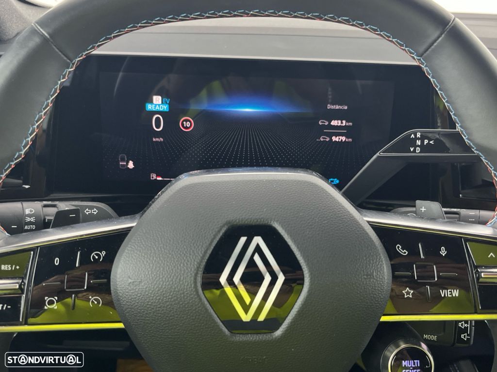 Renault Austral 1.2 E-Tech Iconic - 14