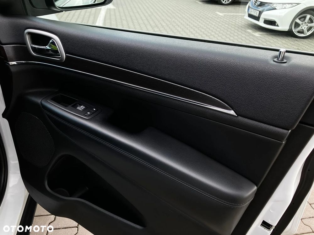 Jeep Grand Cherokee 3.0 CRD Limited - 19