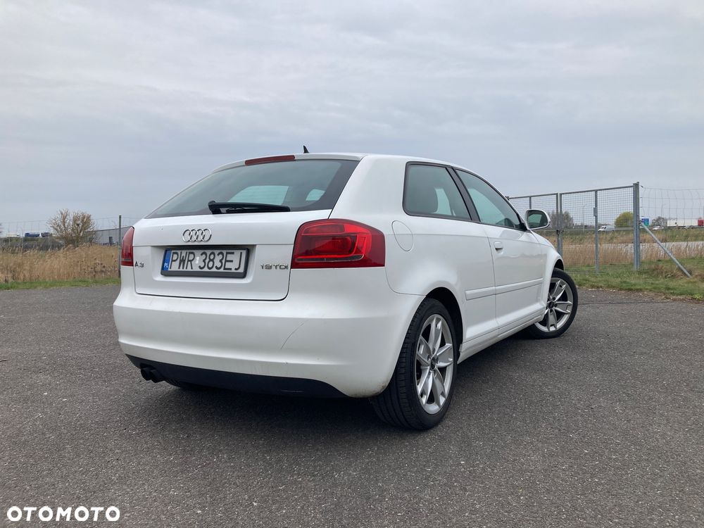 Audi A3 3-drzwiowe 1.9 TDI Attraction - 3