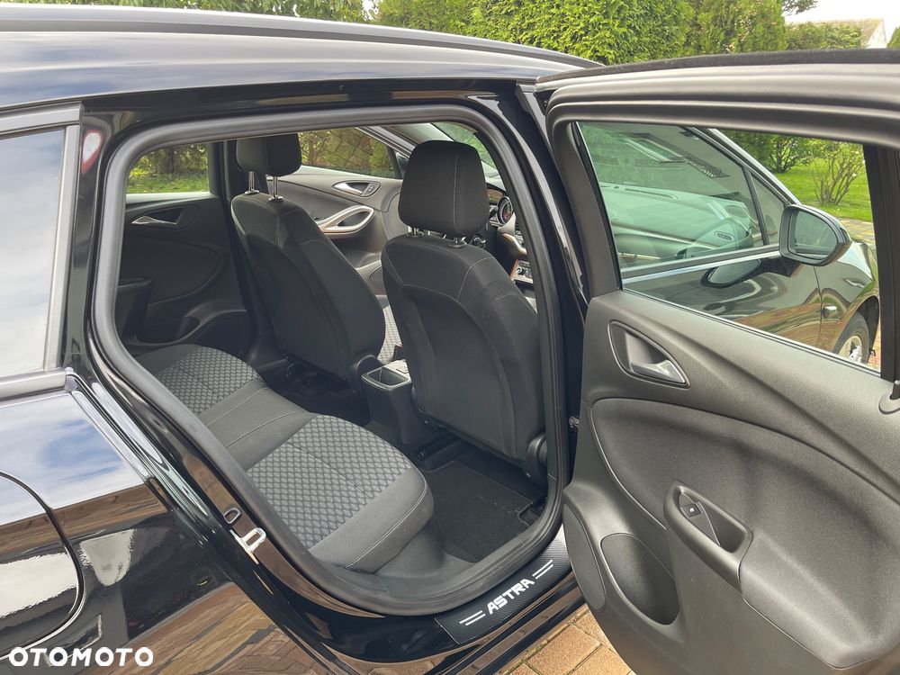 Opel Astra - 10