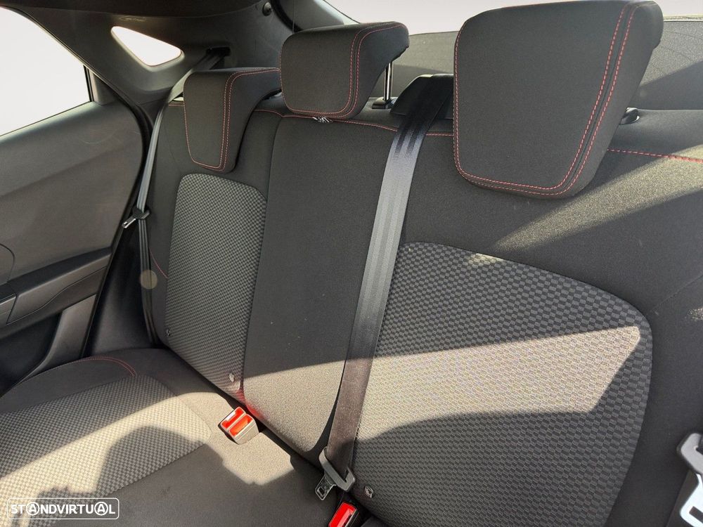 Ford Puma 1.0 EcoBoost ST-Line Aut. — fotografia 13