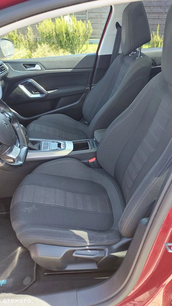 Peugeot 308 - 10