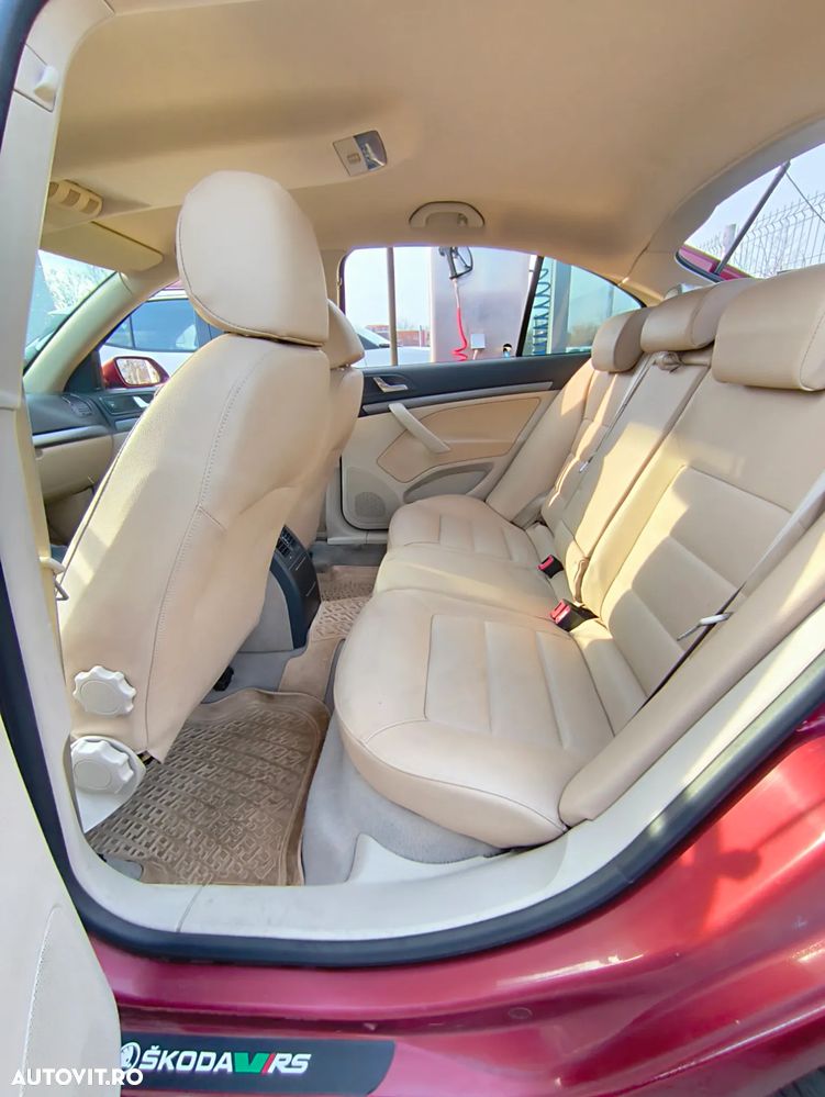 Skoda Octavia 2.0 TDI Elegance - 18