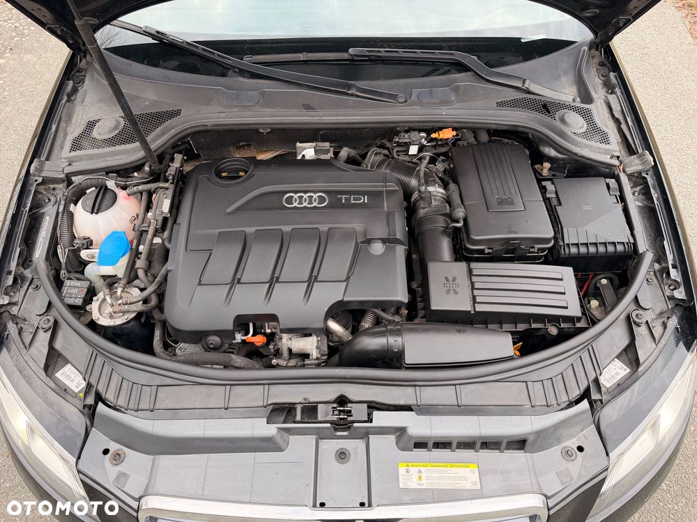 Audi A3 Sportback 2.0 TDI DPF quattro S line Sportpaket (plus) - 29