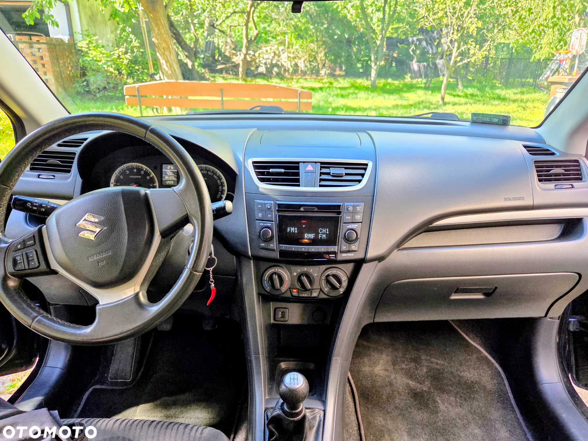 Suzuki Swift - 10
