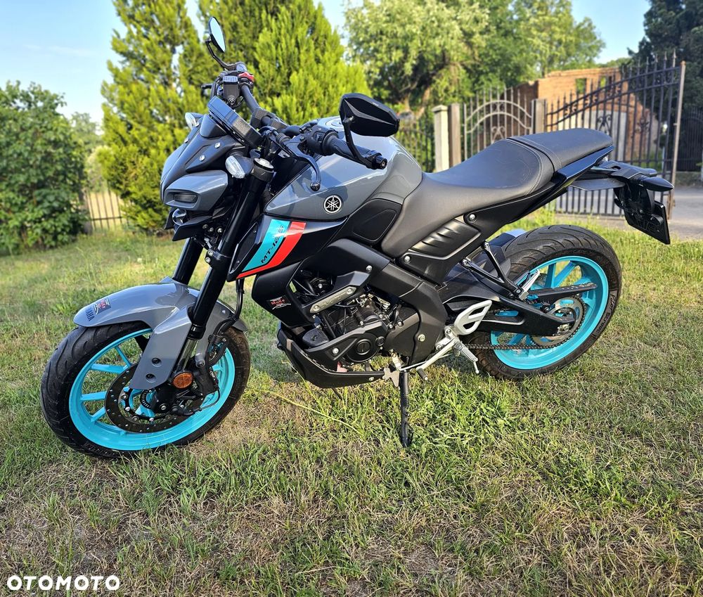 Yamaha MT - 5