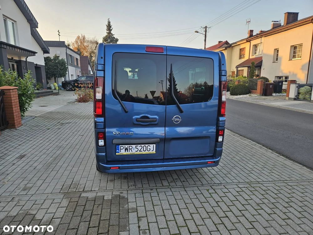 Opel Vivaro L2H1 2,9t Elegance - 6