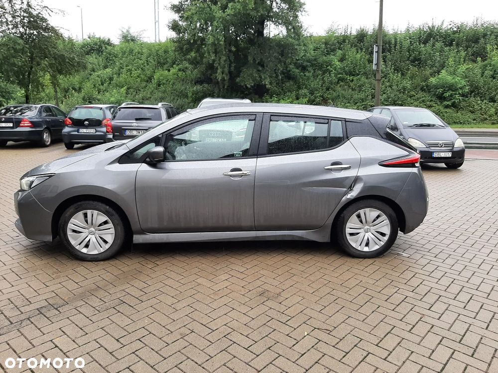 Nissan Leaf 40kWh Visia - 27