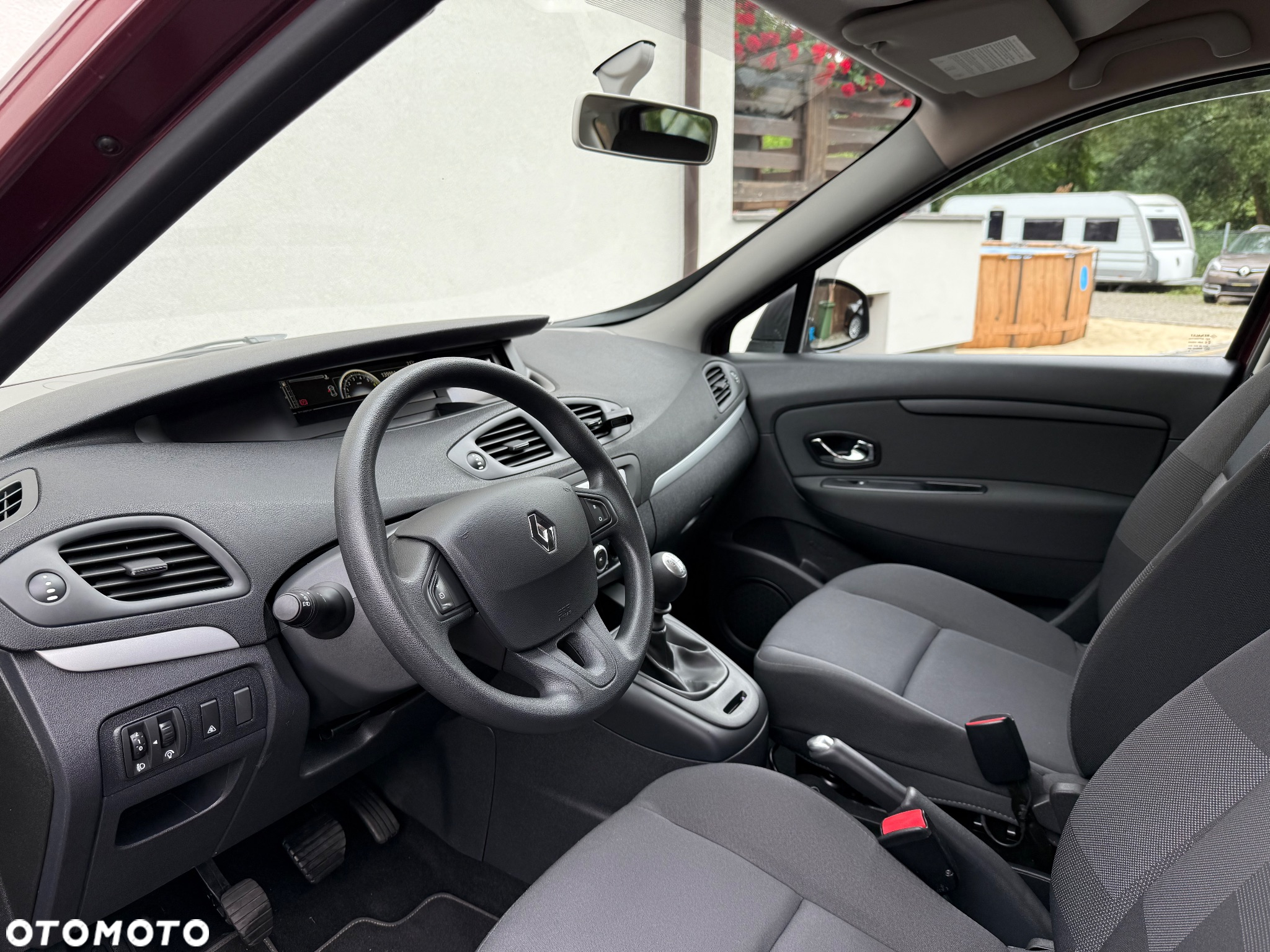 Renault Scenic 1.6 16V 110 TomTom Edition - 18