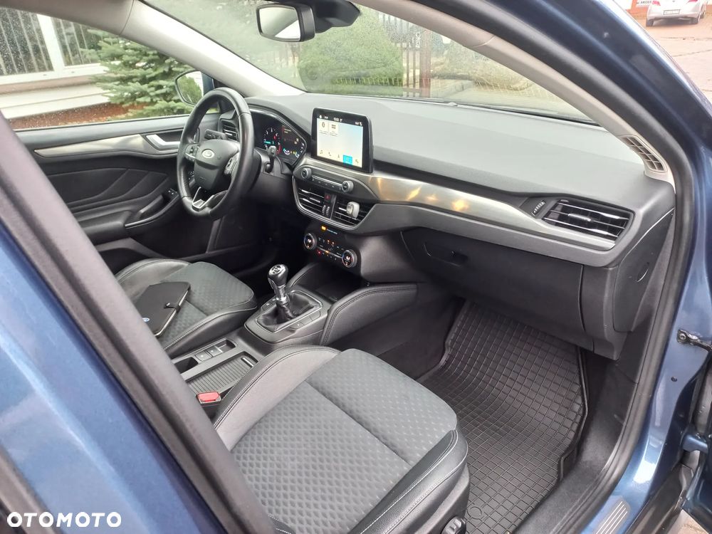 Ford Focus - 12