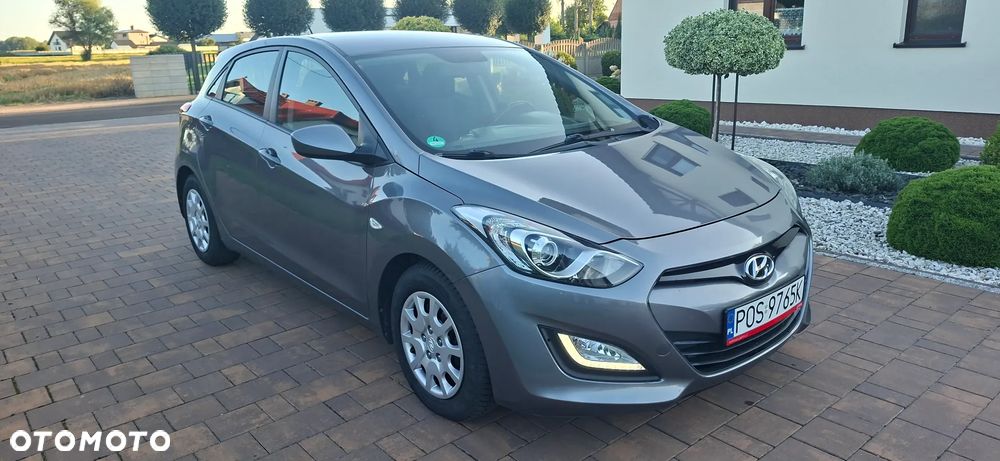 Hyundai i30 1.4 Comfort - 12