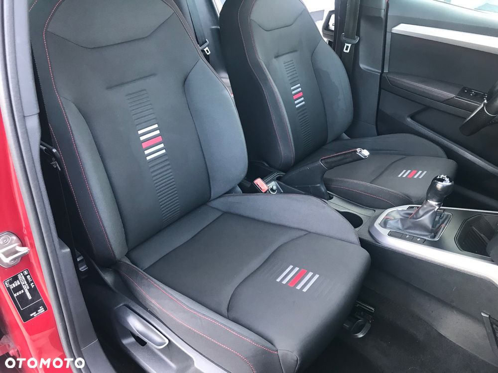 Seat Arona - 30