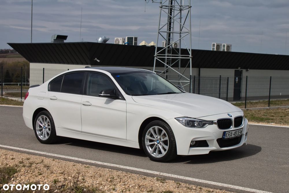 BMW Seria 3 320i xDrive Edition Luxury Line Purity - 8