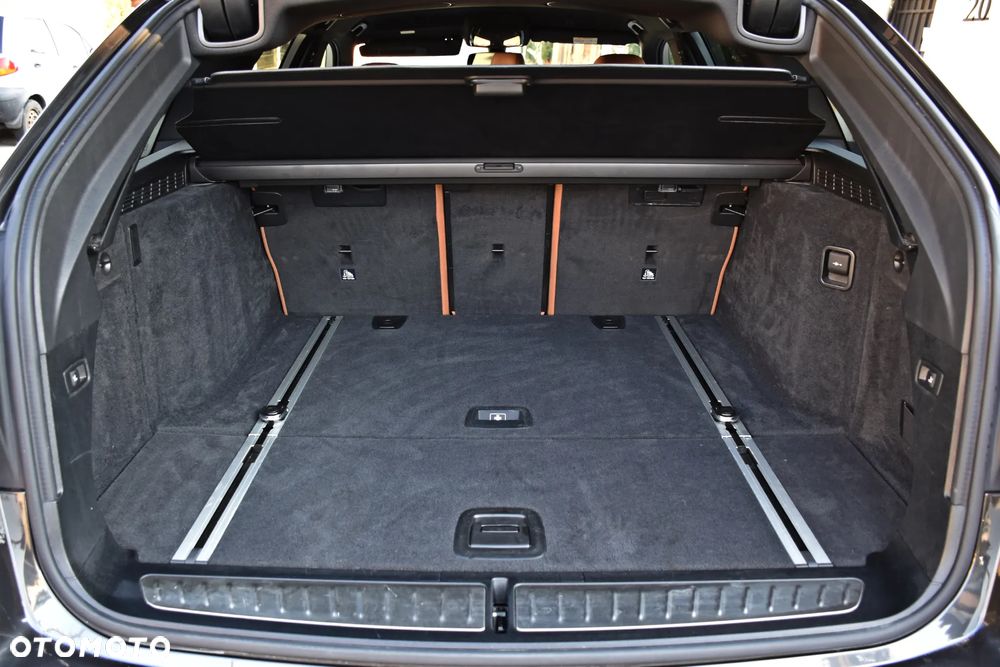 BMW Seria 5 530d xDrive M Sport sport - 14