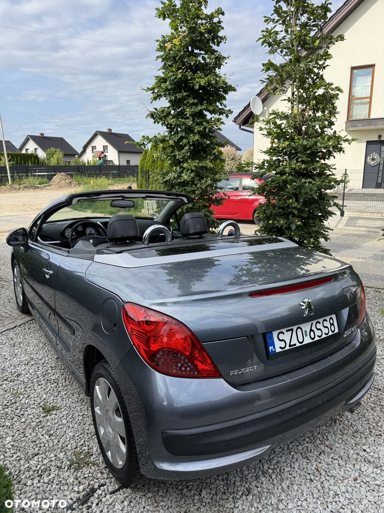 Peugeot 207 CC - 9