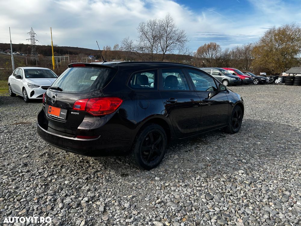 Opel Astra 1.4 EcoFLEX Cosmo - 7