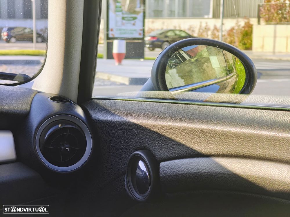 MINI 3 Portas One 1.4 - 25