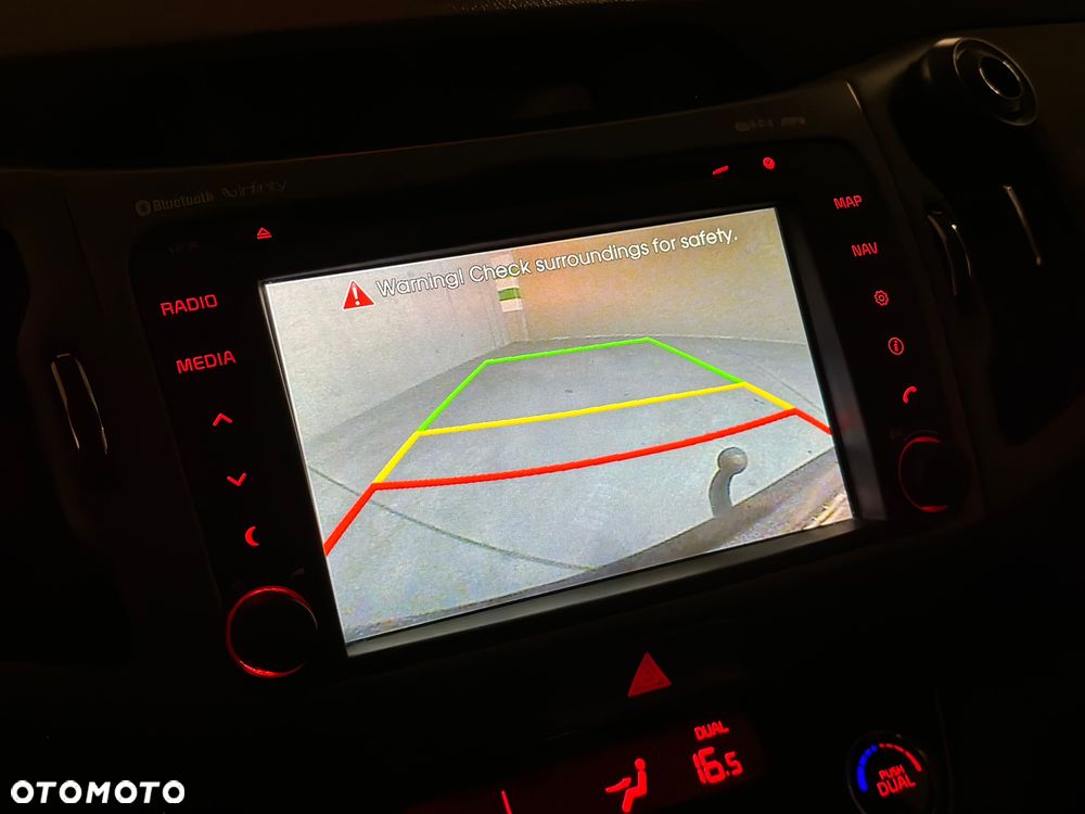 Kia Sportage 1.6 GDI Business Line 2WD - 24