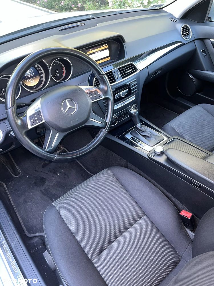 Mercedes-Benz Klasa C 180 BlueEFFICIENCY 7G-TRONIC - 8
