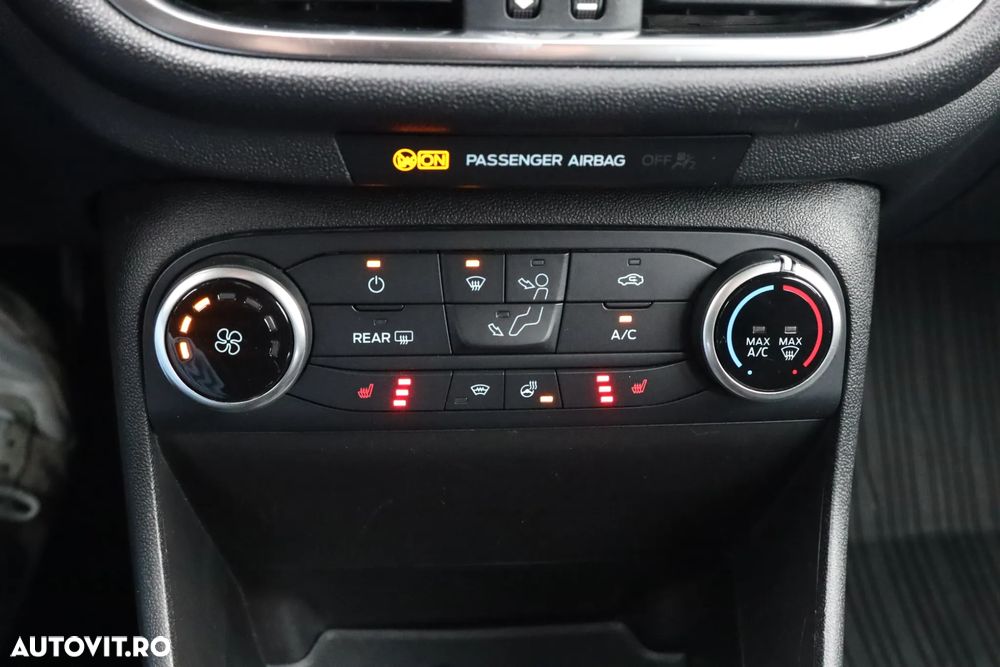 Ford Fiesta 1.0 EcoBoost Powershift Celebration - 14