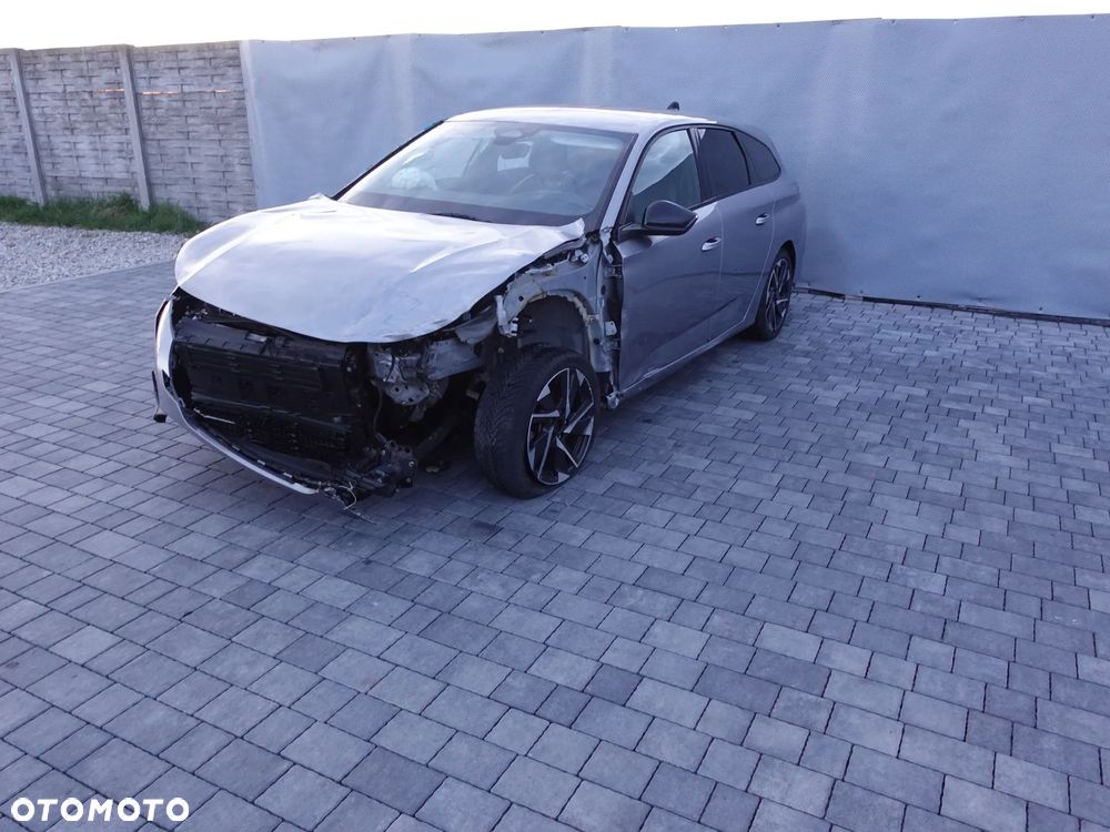 Peugeot 308 BlueHDi 130 EAT8 Active Pack - 11