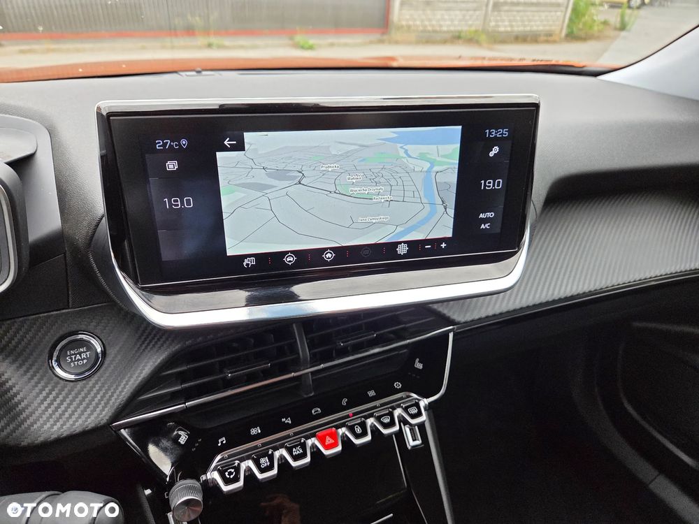 Peugeot 2008 BlueHDi 100 STOP & START Style - 18
