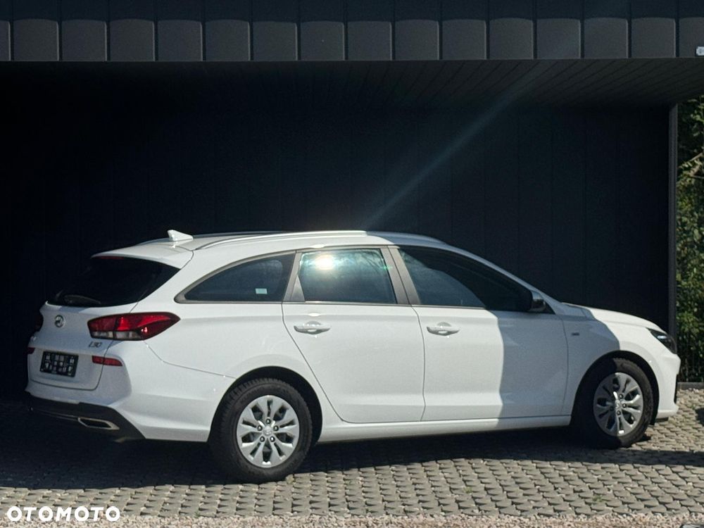 Hyundai i30 1.5 T-GDI 48V Modern - 7