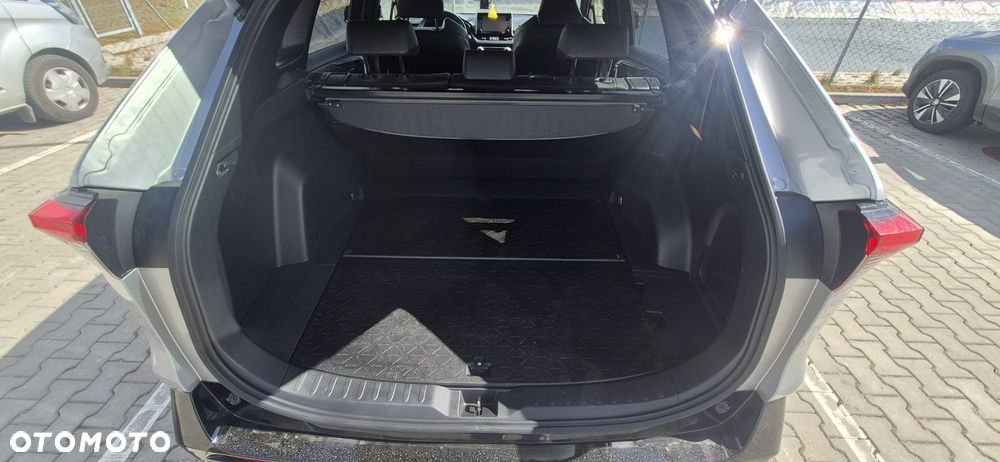 Toyota RAV4 Hybrid Selection 4x2 - 15