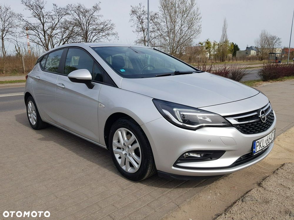 Opel Astra - 3