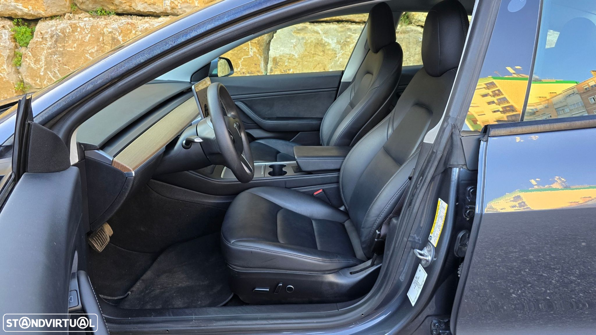 Tesla Model 3 - 37