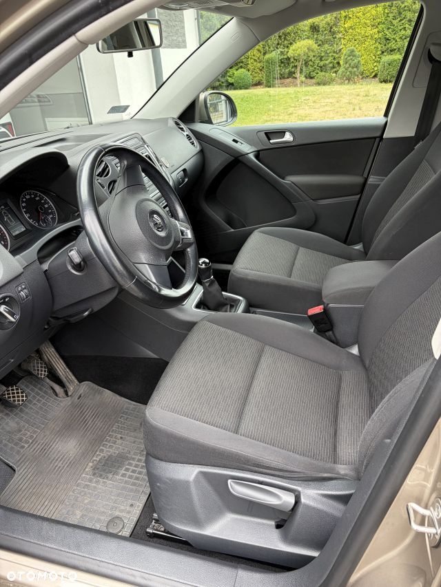 Volkswagen Tiguan 1.4 TSI Perfectline - 7