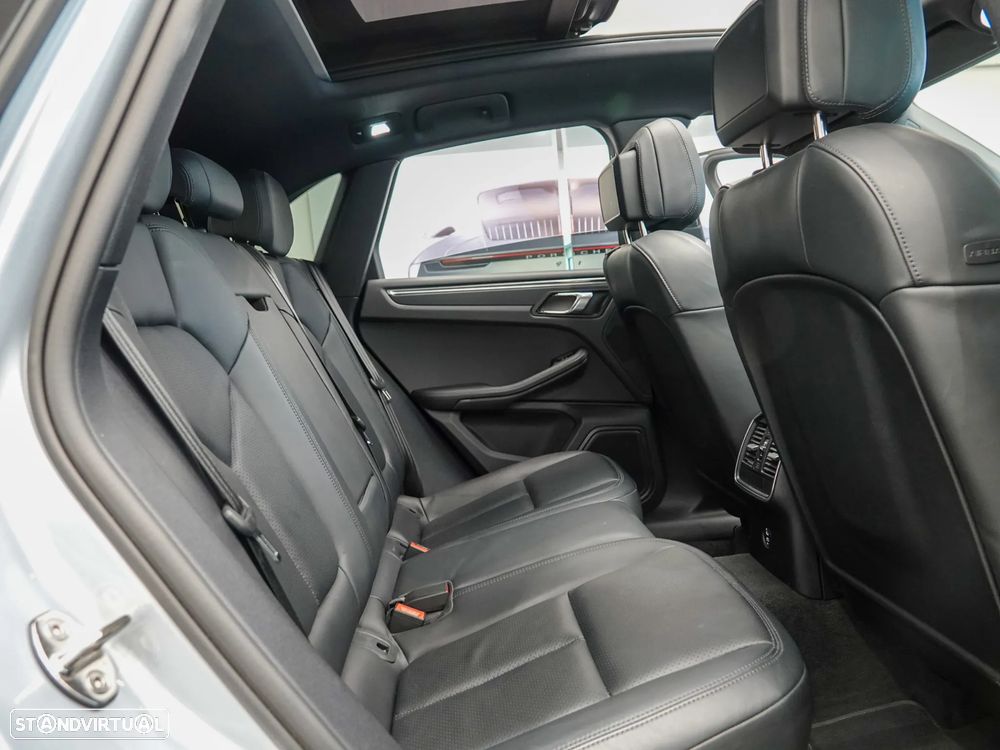 Porsche Macan 2.0T - 43