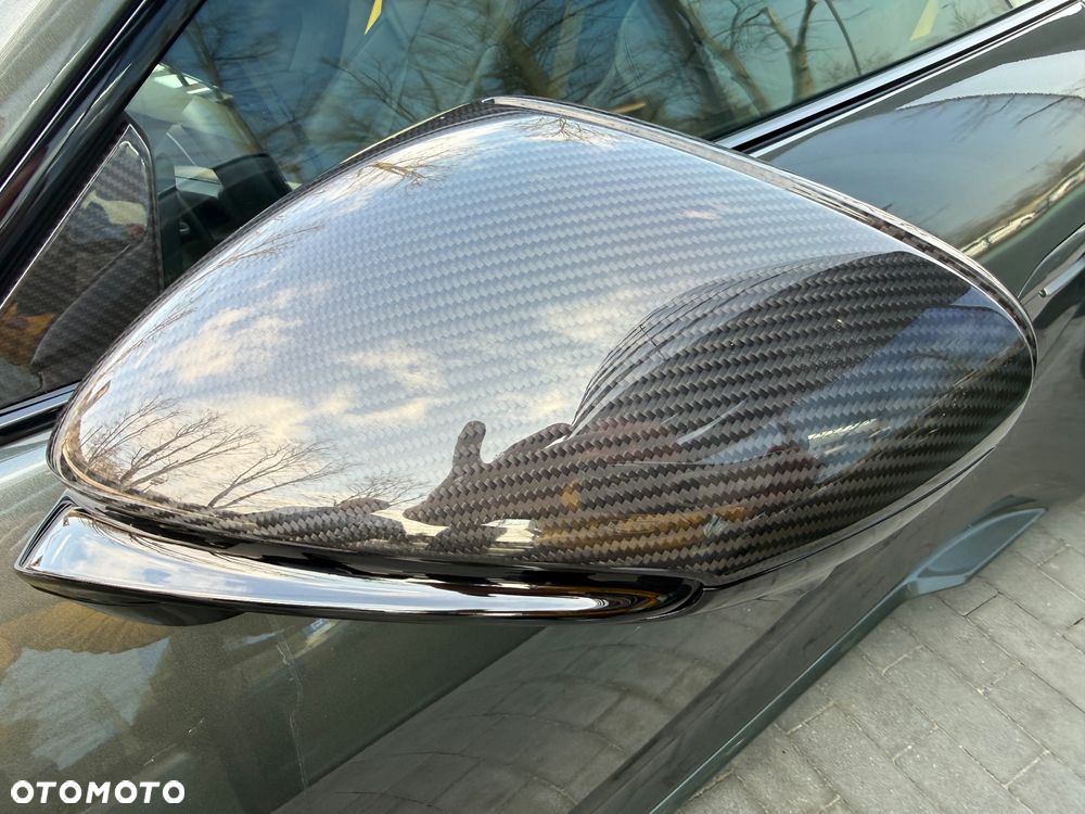 Porsche 911 Turbo S - 8