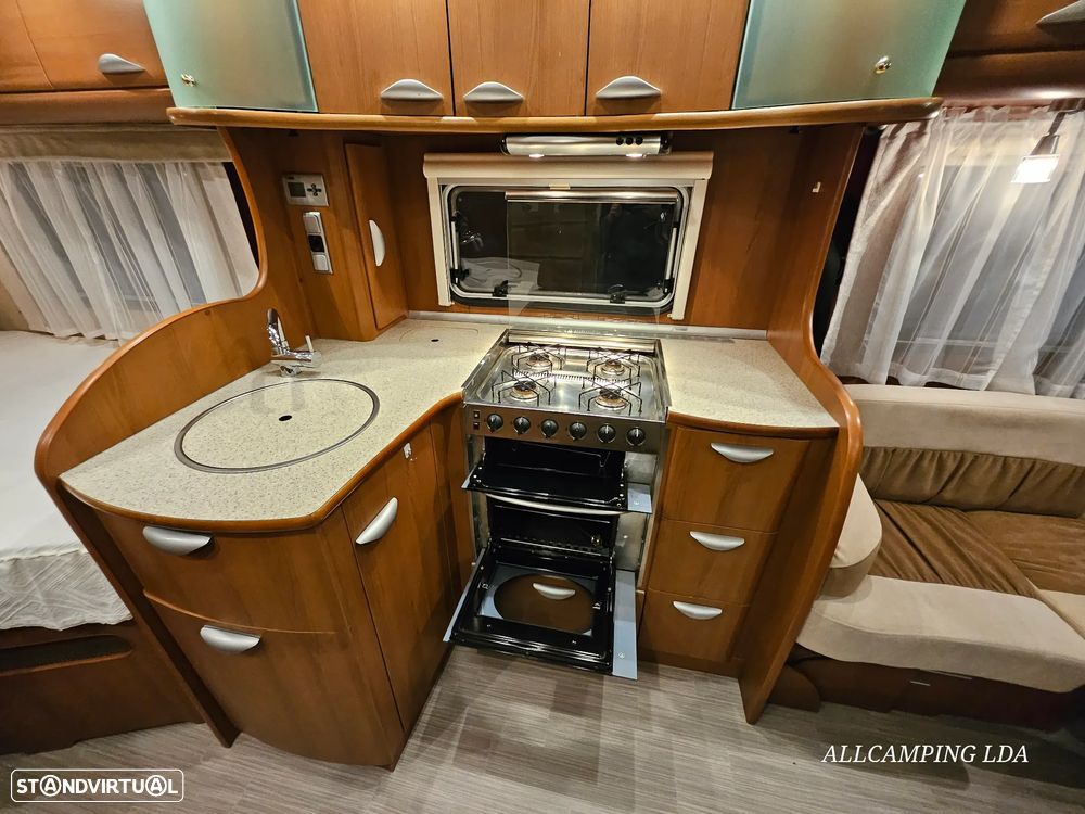 Pilote Explorateur 703FP CAIXA AUTOMÁTICA CAMA BASCULANTE/ CAMA FRANCESA - 31