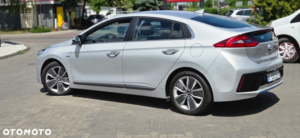 Hyundai IONIQ 1.6 GDI Premium - 15