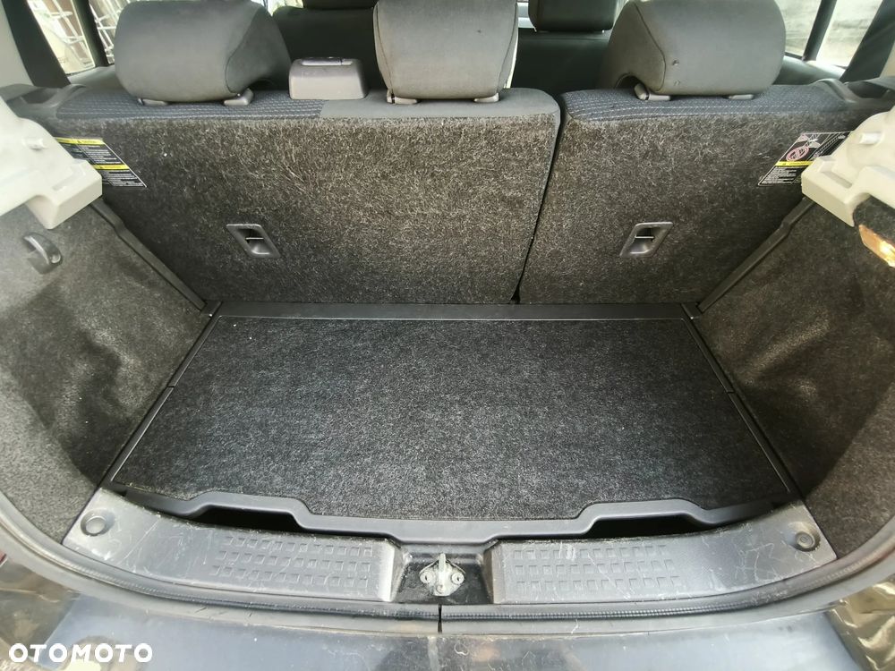 Suzuki Swift 1.3 DDiS GLX / Comfort - 8