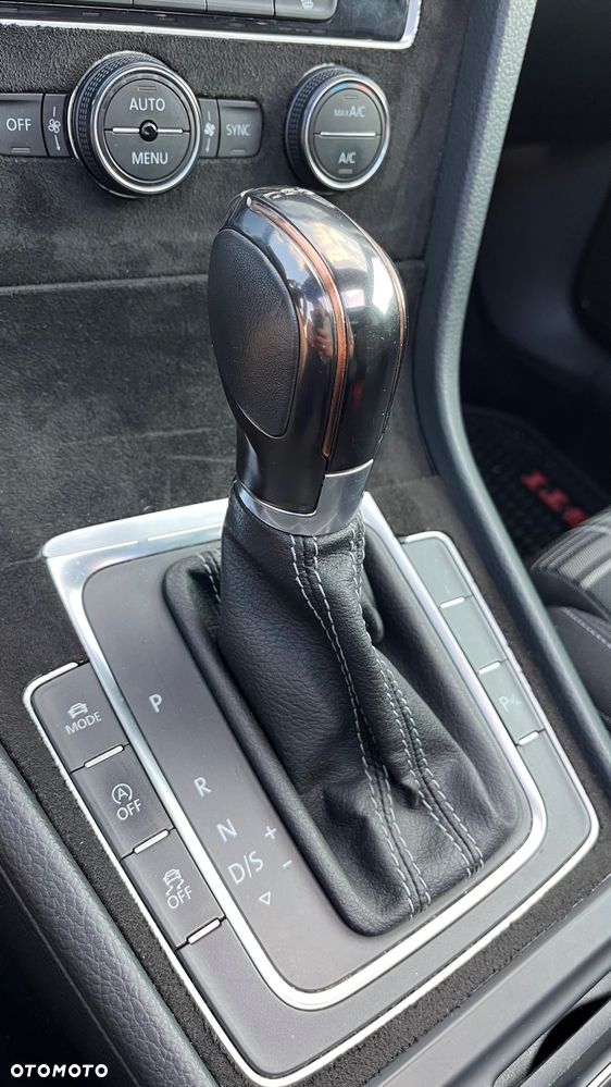 Volkswagen Golf Variant GTD (BlueMotion Technology) DSG - 12