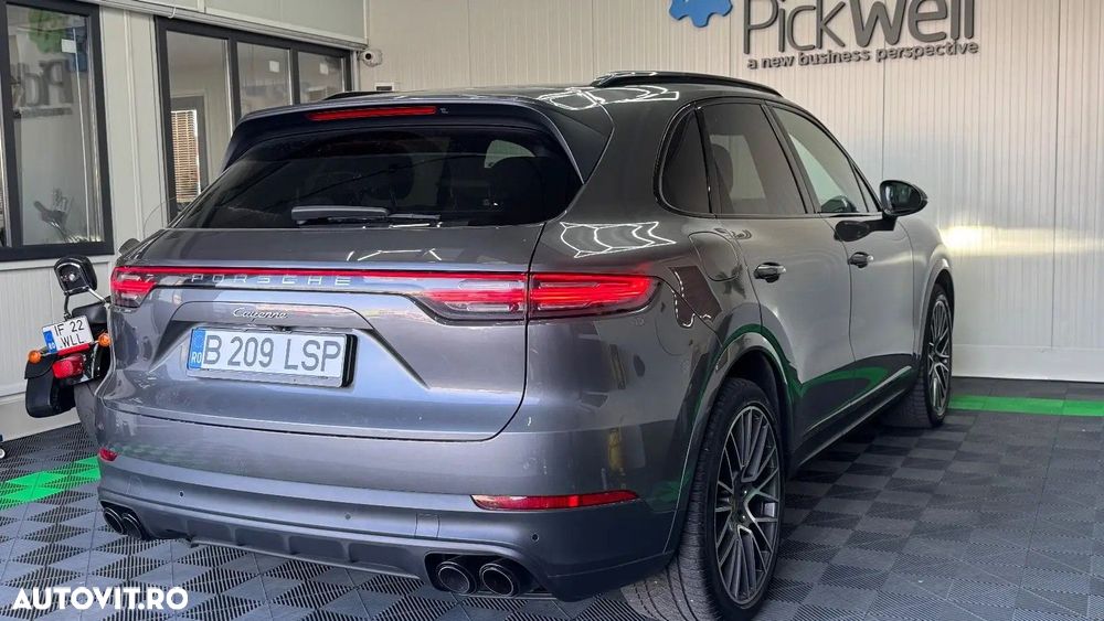 Porsche Cayenne Tiptronic S - 7