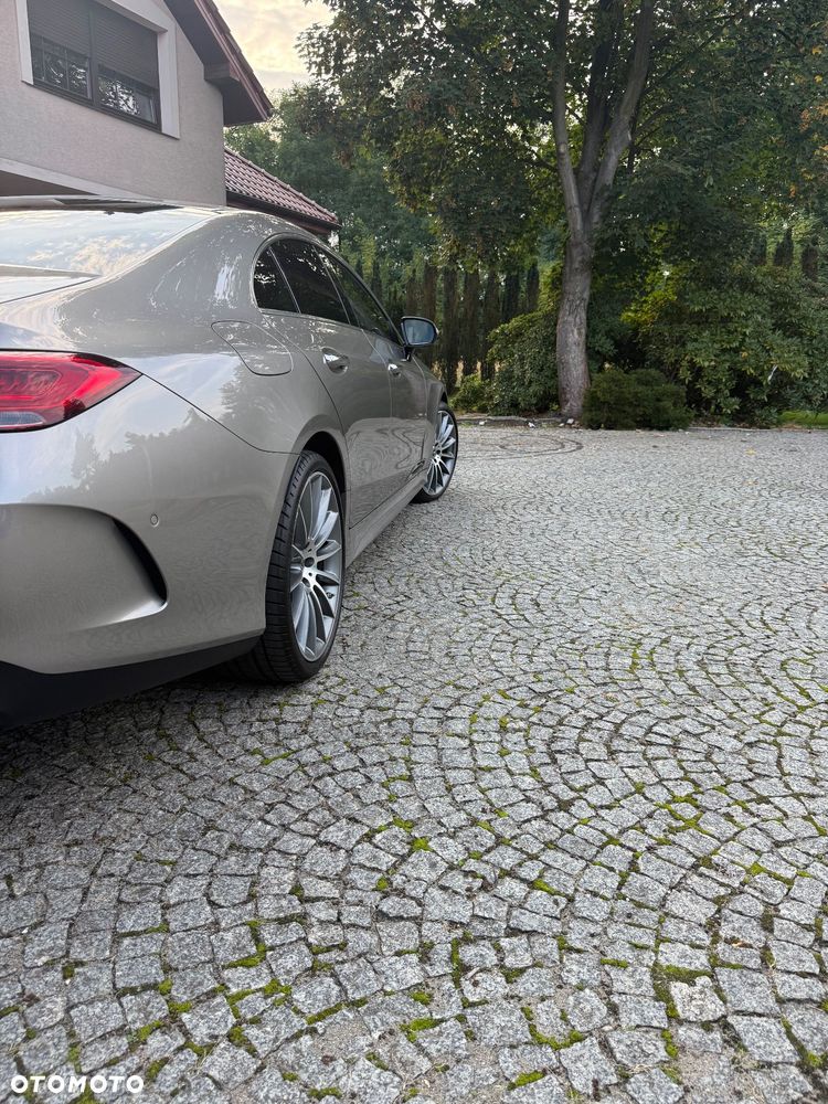 Mercedes-Benz CLS 220 d AMG - 3