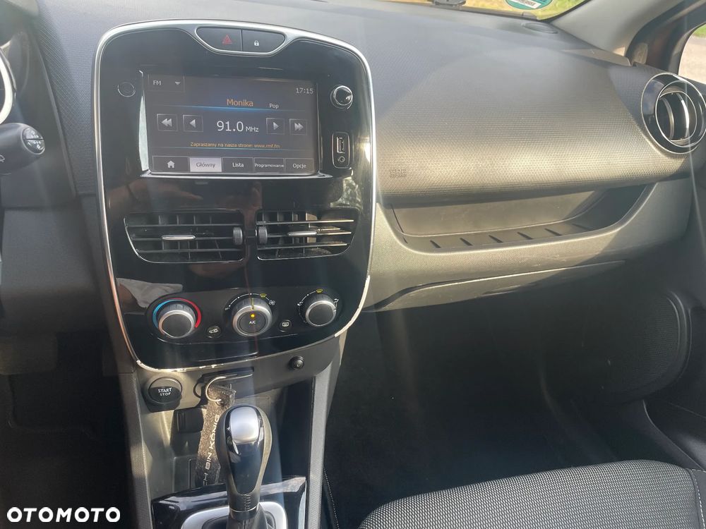 Renault Clio 1.2 TCe Limited EDC - 9