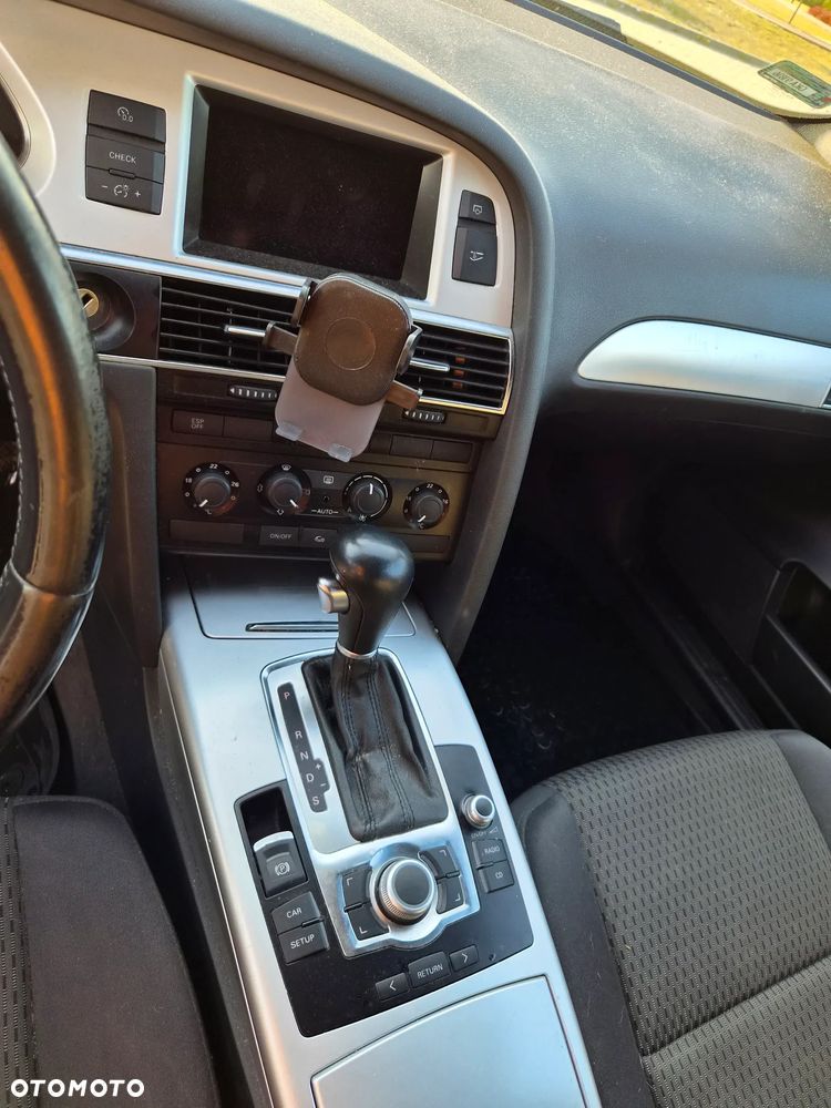 Audi A6 Avant - 12