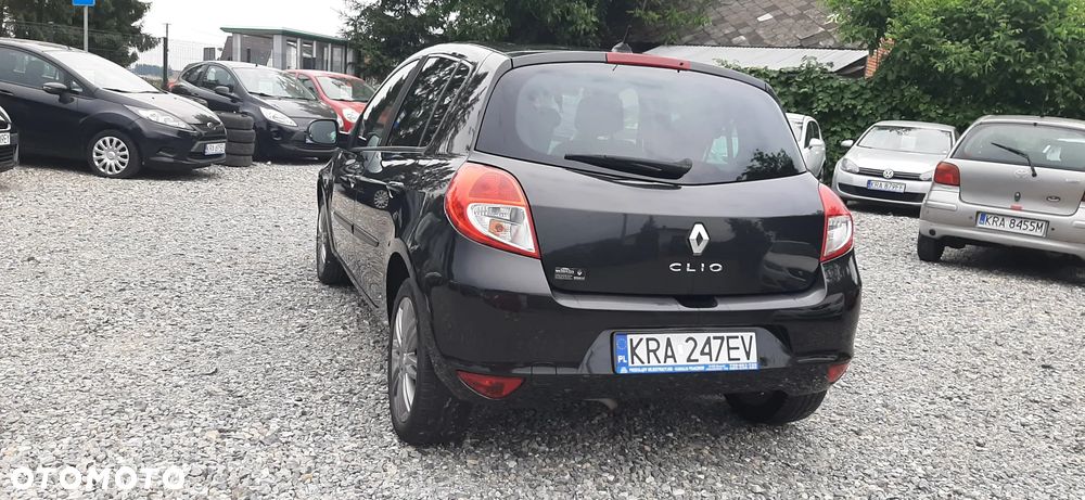 Renault Clio 1.2 16V Dwudziestka Euro5 - 12