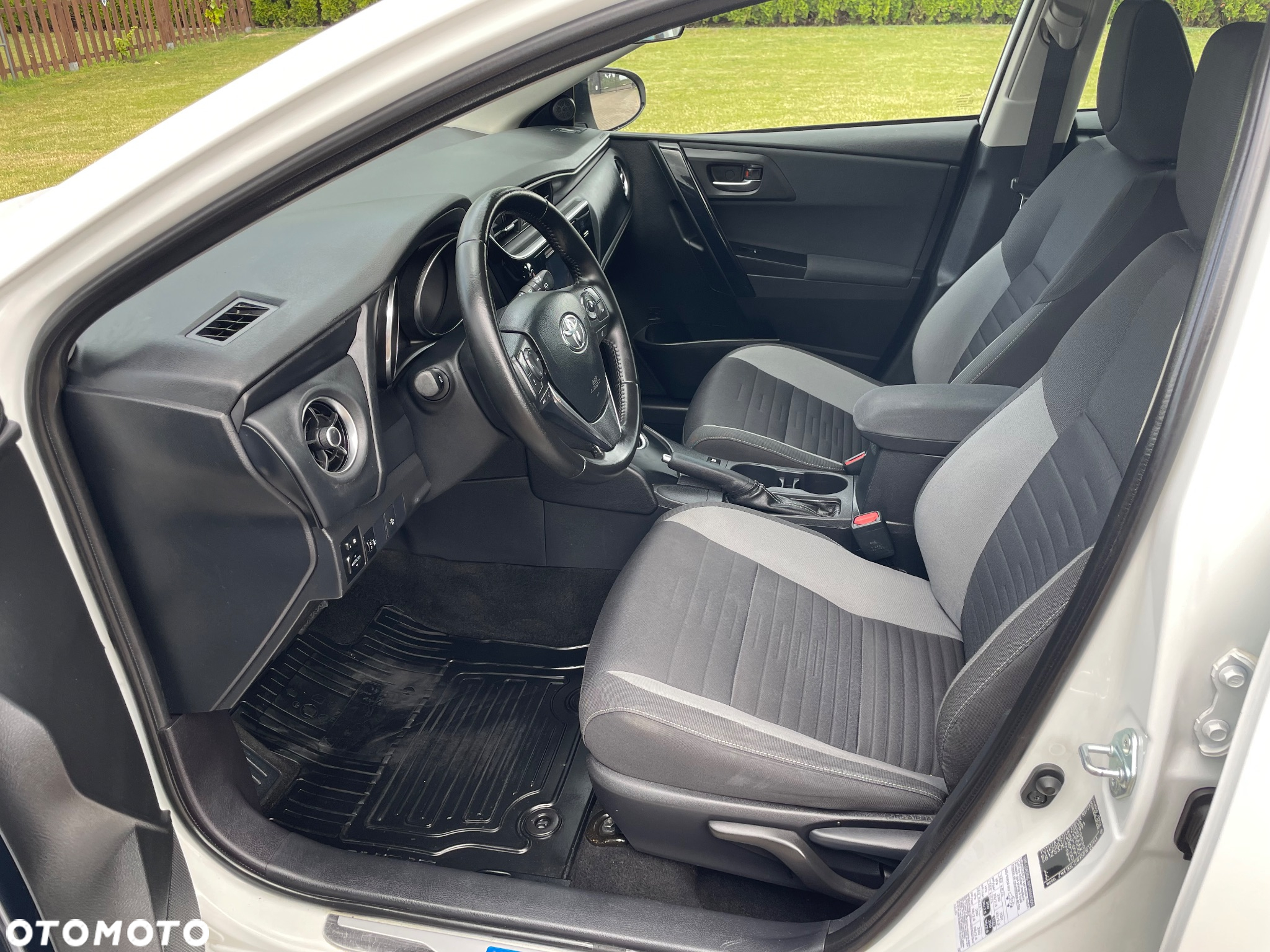 Toyota Auris - 6